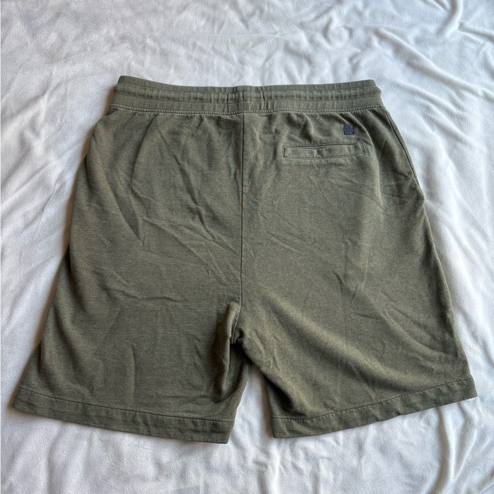 Free Planet Olive Athletic Men's Shorts Large - Picture 3 of 4